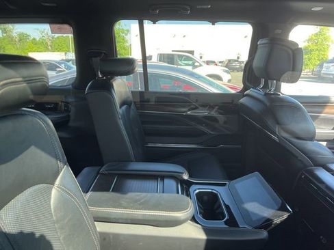 Used 2023 Jeep Grand Wagoneer 4WD image 6