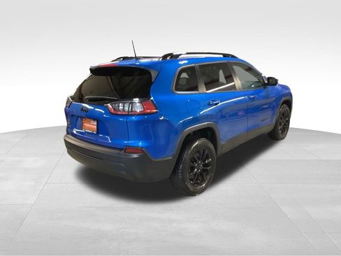 Used 2023 Jeep Cherokee Altitude Lux image 5