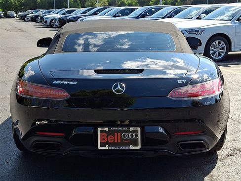 Used 2018 Mercedes-Benz AMG GT Roadster w/ Lane Tracking Package image 12