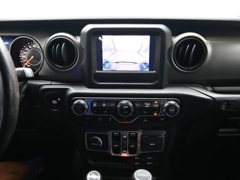 Used 2020 Jeep Gladiator Sport w/ Quick Order Package 24S AWD/4WD image 20