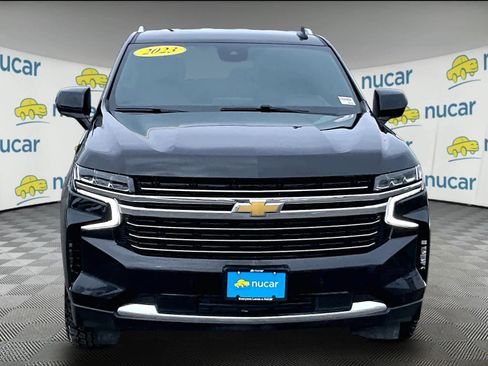 Used 2023 Chevrolet Suburban LT image 2