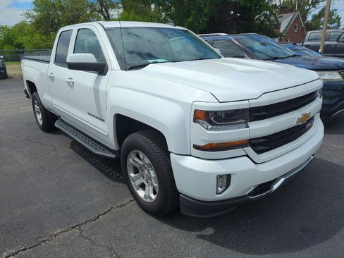 Used 2018 Chevrolet Silverado 1500 LT w/ All Star Edition AWD/4WD image 2