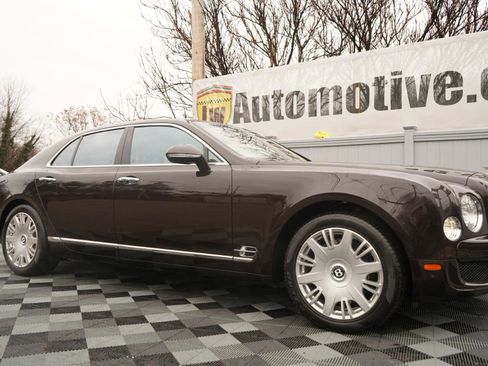 Used 2011 Bentley Mulsanne image 3