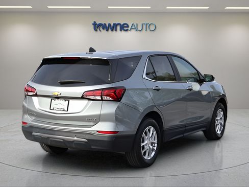 Used 2024 Chevrolet Equinox LT w/ LPO, Floor Liner Package AWD/4WD image 5
