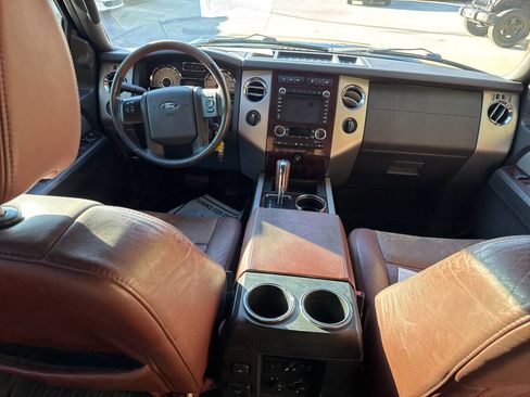 Used 2014 Ford Expedition EL King Ranch image 17