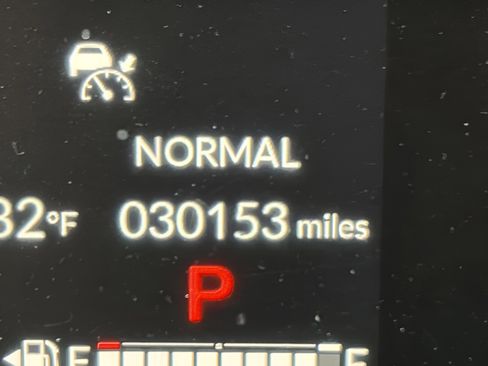 Used 2023 Honda CR-V EX-L image 25