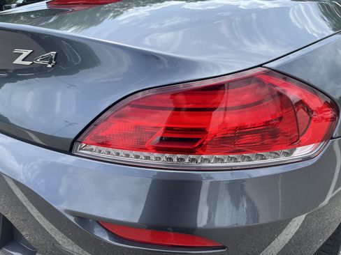 Used 2016 BMW Z4 sDrive35i RWD image 59