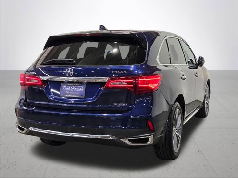 Used 2017 Acura MDX w/ Technology & Entertainment image 10