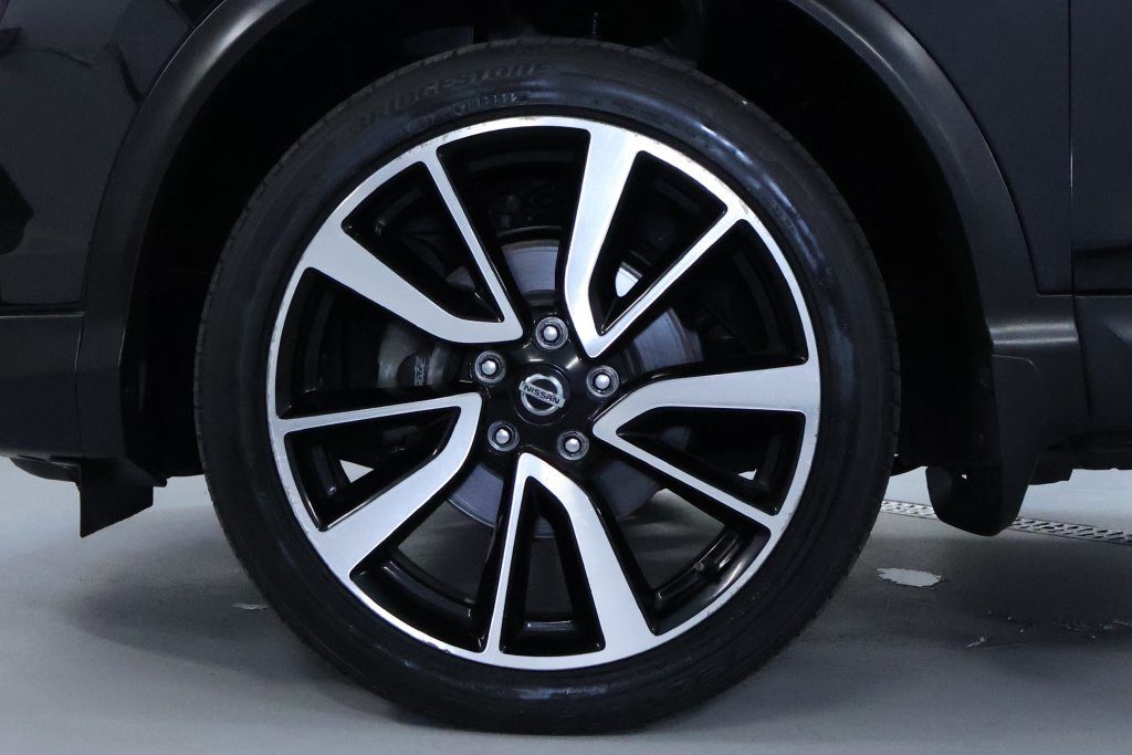 Used 2018 Nissan Rogue Sport SL w/ SL Premium Package AWD/4WD image 34