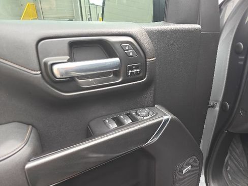 Used 2020 GMC Sierra 1500 AT4 w/ AT4 Premium Package AWD/4WD image 11