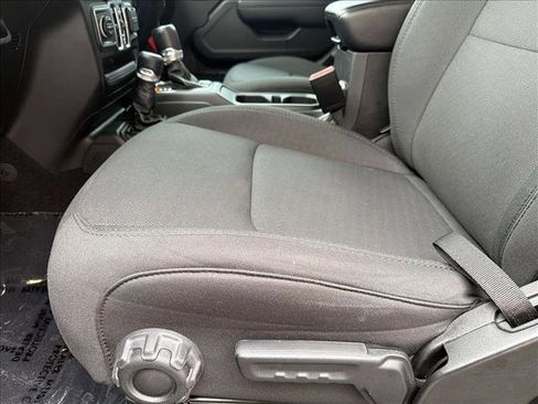 Used 2023 Jeep Gladiator Willys image 10