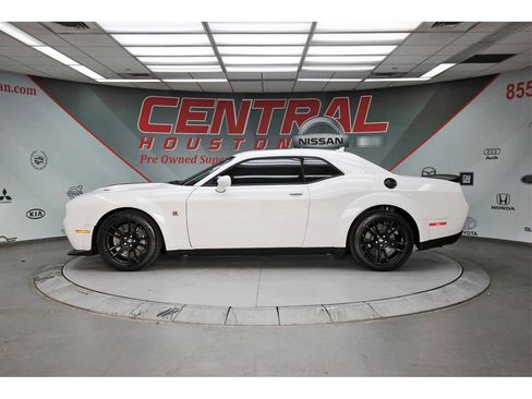 Used 2023 Dodge Challenger R/T Scat Pack image 3