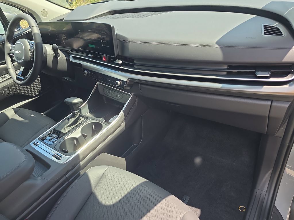 New 2026 Kia Carnival SX Prestige FWD image 12