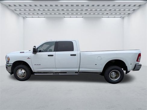 Used 2023 RAM 3500 Big Horn w/ Level 1 Equipment Group image 7