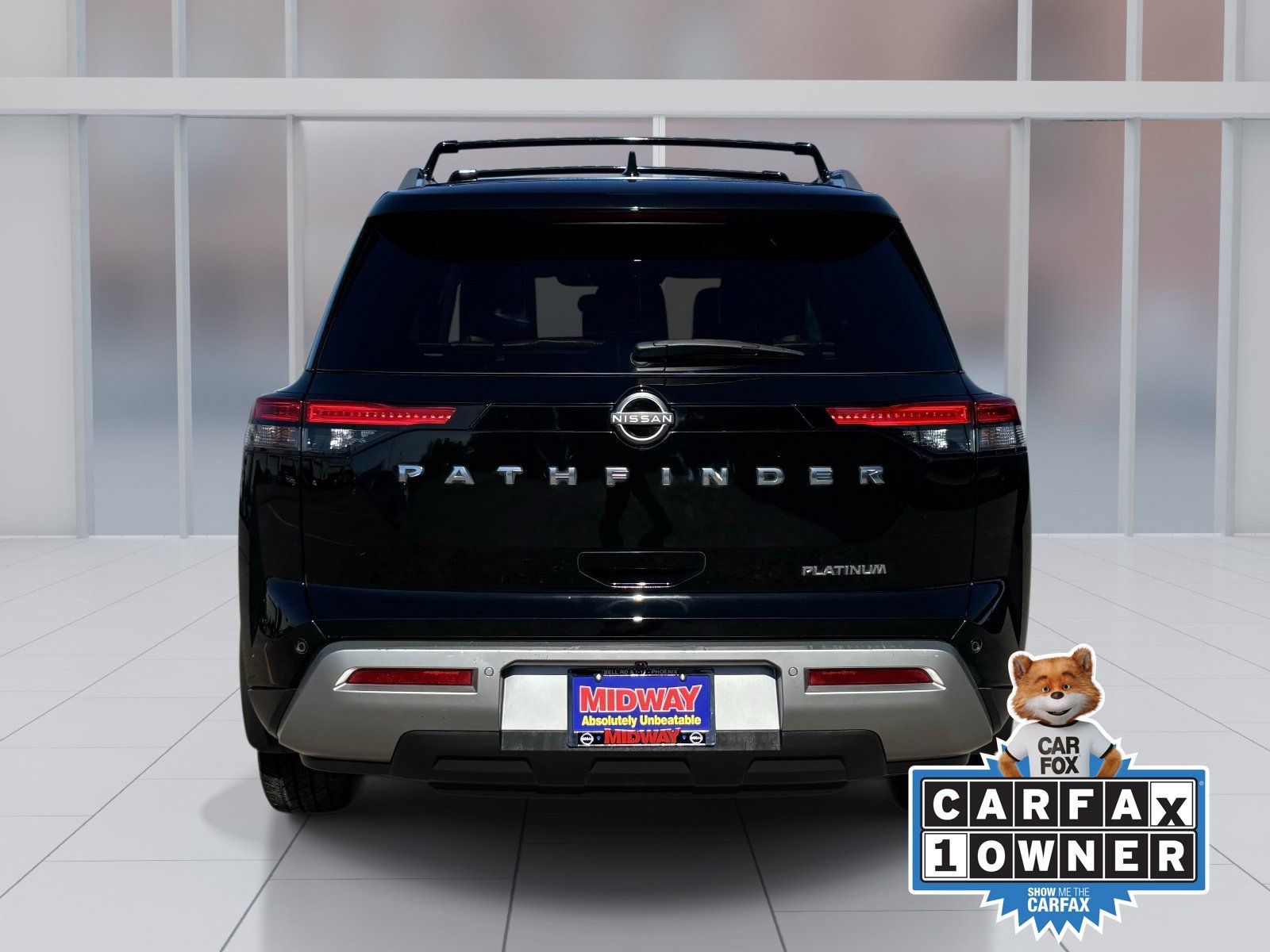 Used 2022 Nissan Pathfinder Platinum w/ Cargo Package FWD image 5