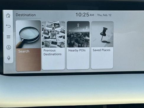 Used 2025 Genesis G90 3.5T image 30