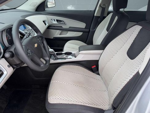 Used 2012 Chevrolet Equinox LS FWD image 5