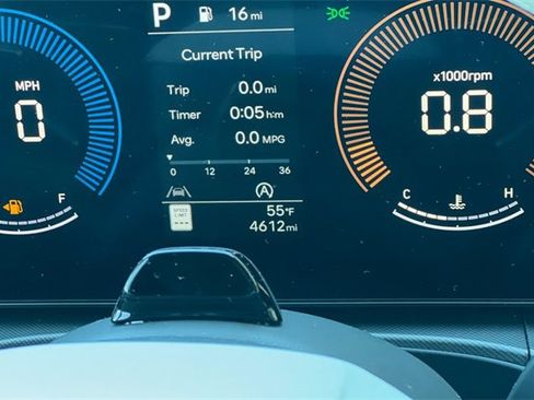 Certified 2026 Hyundai Santa Fe SEL image 33