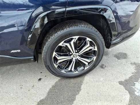 Used 2025 Toyota RAV4 XSE image 4