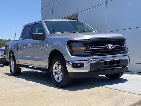 Used 2025 Ford F150 XLT w/ Equipment Group 301A Standard AWD/4WD image 1