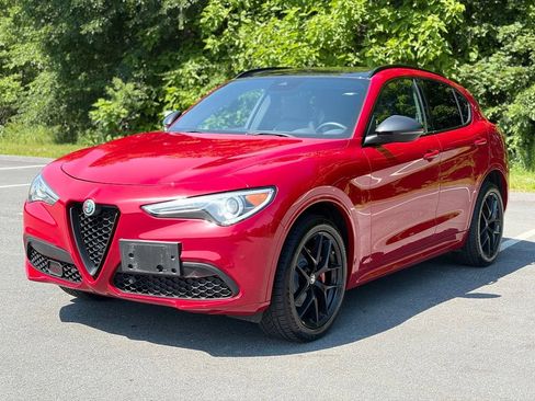 Used 2020 Alfa Romeo Stelvio Ti Sport w/ Quick Order Package 22S Sport AWD/4WD image 1