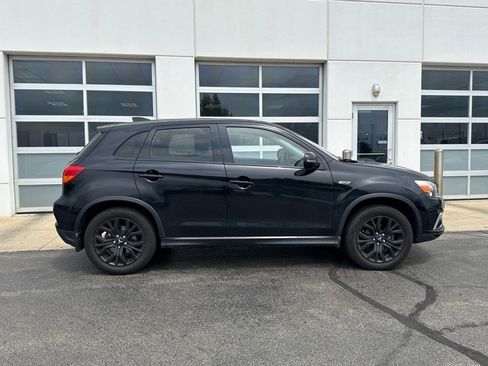 Used 2018 Mitsubishi Outlander Sport LE AWD/4WD image 3