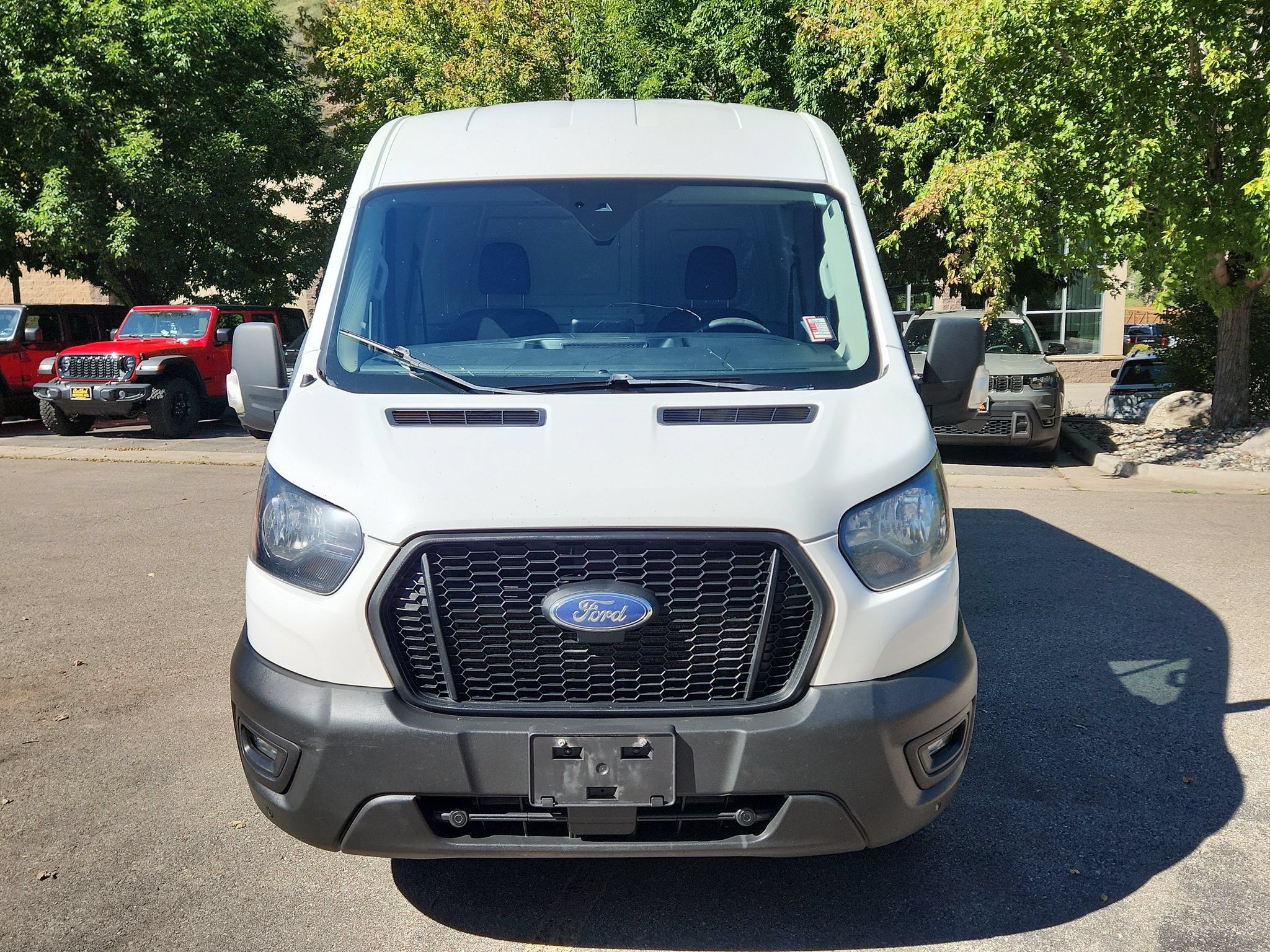 Used 2021 Ford Transit 150 Medium Roof AWD image 5