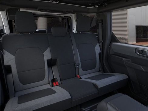 New 2025 Ford Bronco Big Bend image 11