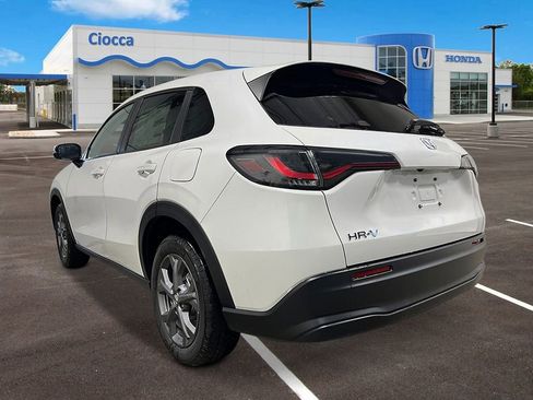 New 2026 Honda HR-V LX image 3