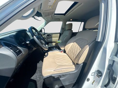 Used 2023 Nissan Armada Platinum w/ Captain's Chairs Package RWD image 23