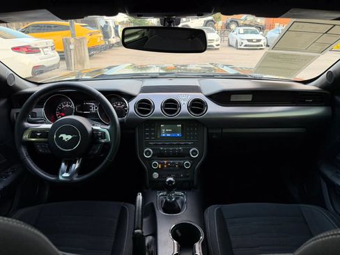 Used 2017 Ford Mustang GT RWD image 26
