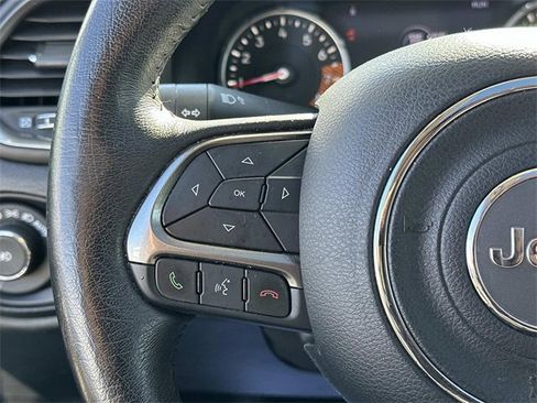 Used 2020 Jeep Renegade Limited w/ UConnect 8.4 Nav Group image 26