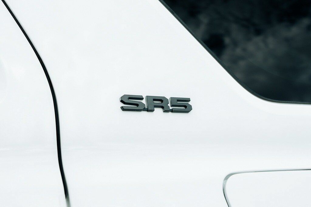 Used 2026 Toyota 4Runner SR5 AWD/4WD image 16