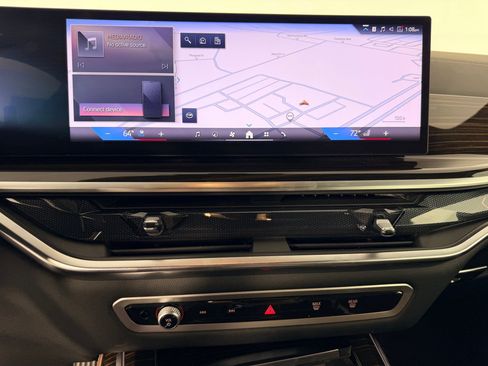 Certified 2026 BMW X7 xDrive40i AWD/4WD image 25