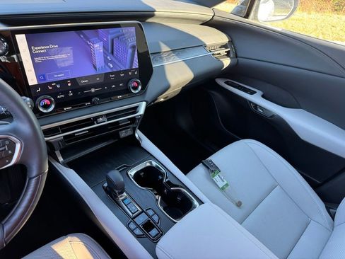 Certified 2024 Lexus RX 350 Premium image 34