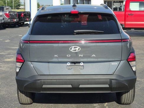 Used 2025 Hyundai Kona SEL AWD/4WD image 5