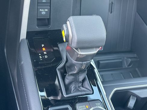 New 2025 Toyota Tundra Limited image 19