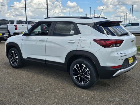 New 2026 Chevrolet TrailBlazer LT w/ Convenience Package image 6