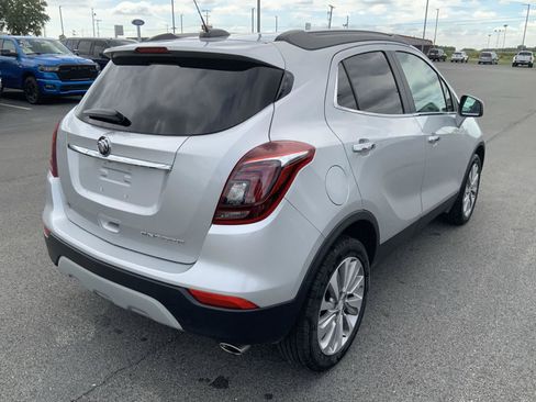 Used 2020 Buick Encore Preferred FWD image 12