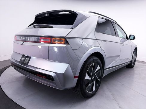 Used 2025 Hyundai Ioniq 5 Limited RWD image 18