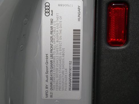 Used 2021 Audi TT RS image 28