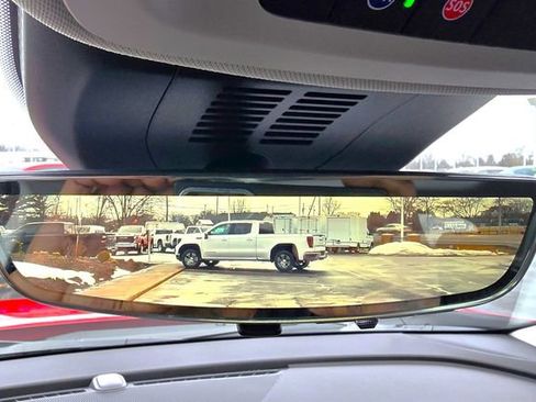 New 2026 Buick Envision Avenir image 23