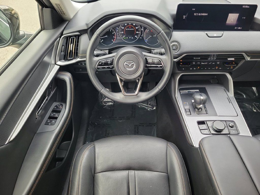 Used 2025 MAZDA CX-70 3.3 Turbo w/ Preferred Package AWD/4WD image 9