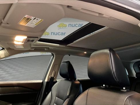 Used 2023 Nissan Rogue SV w/ SV Premium B Package AWD/4WD image 20