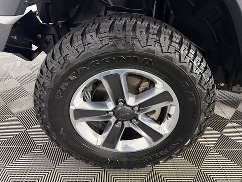 Used 2018 Jeep Wrangler Unlimited Sport S AWD/4WD image 12