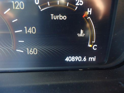 Used 2020 Lincoln Continental Reserve w/ Luxury Package image 13