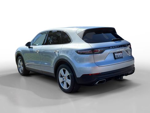 Used 2021 Porsche Cayenne AWD/4WD image 3