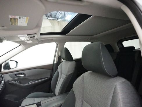 Used 2021 Nissan Rogue SV AWD/4WD image 31