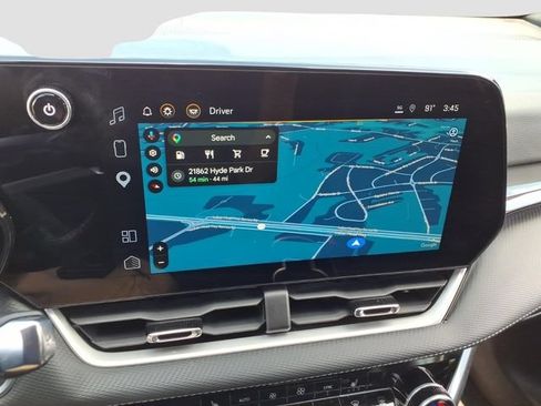 Used 2025 Chevrolet Equinox LT w/ Convenience Package II FWD image 19