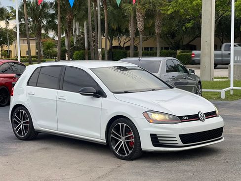 Used 2017 Volkswagen GTI Sport FWD image 2